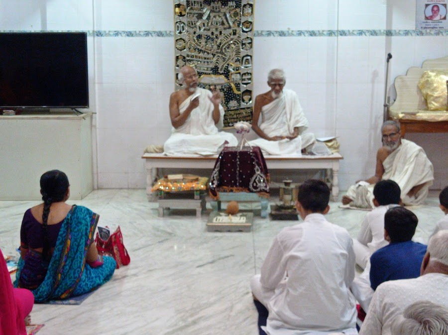 Jain Temple - Photo 4