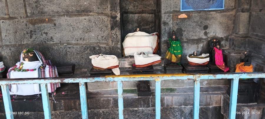 Sugavaneshwarar Temple - Photo 4