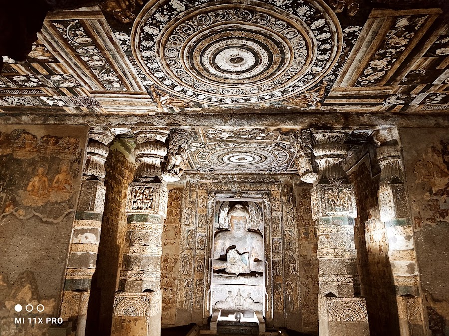 Ajanta Caves - Photo 3