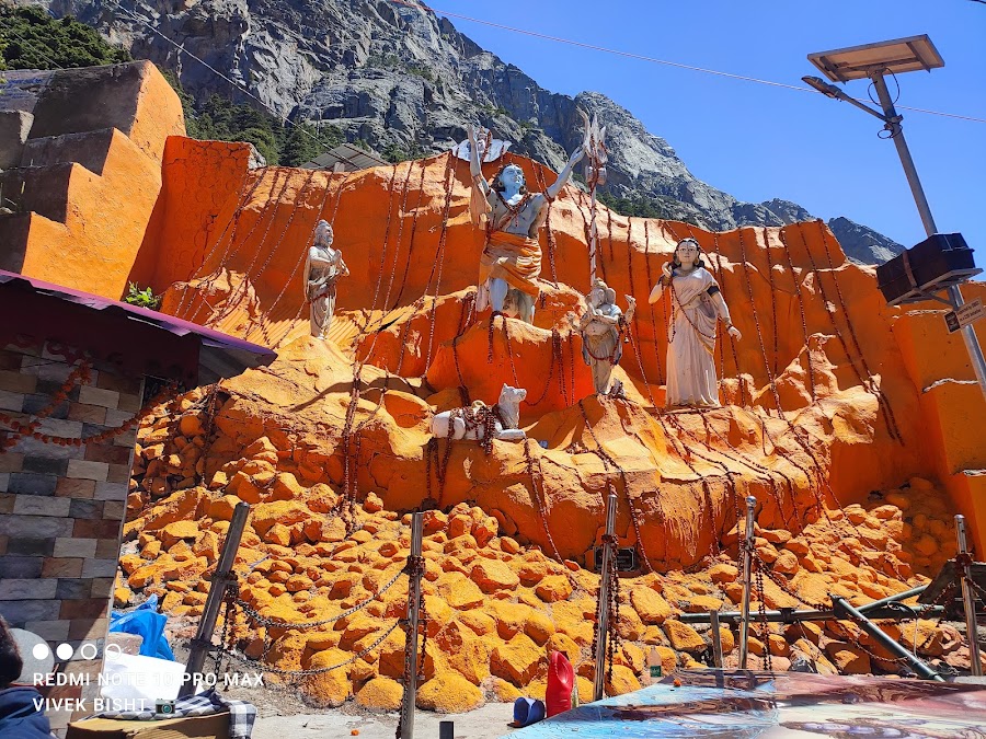 Gangotri Temple - Photo 8