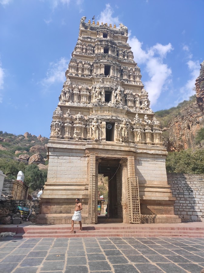 Yaganti Temple - Photo 2