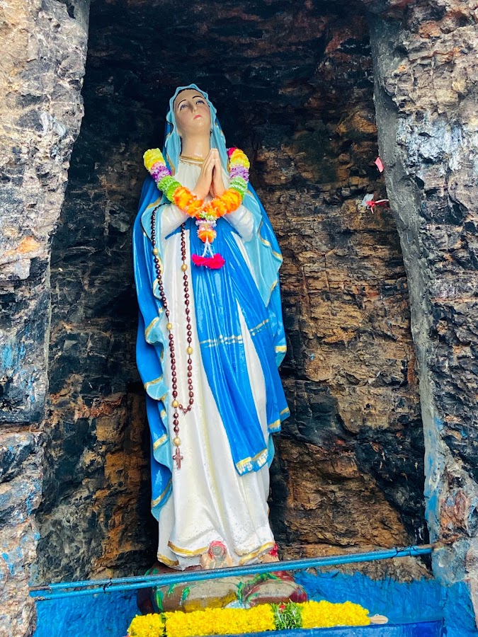 Gunadala Matha Shrine - Photo 4