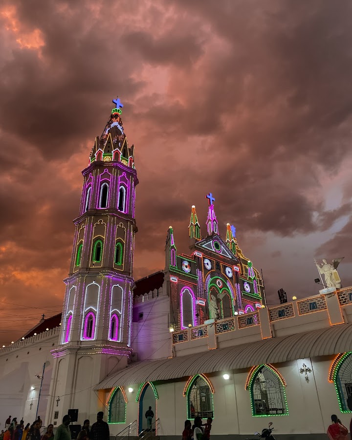 Our Lady of Snows Basilica - Photo 3