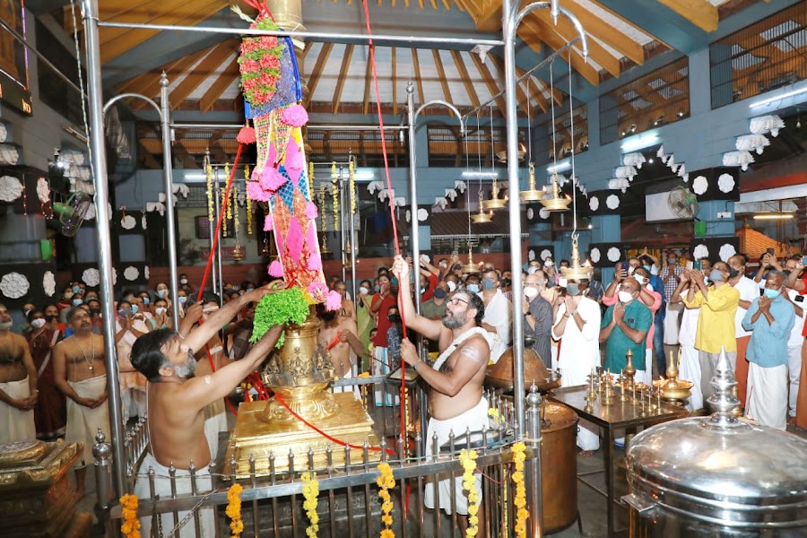 Thiruvambadi Sri Krishna Temple - Photo 4