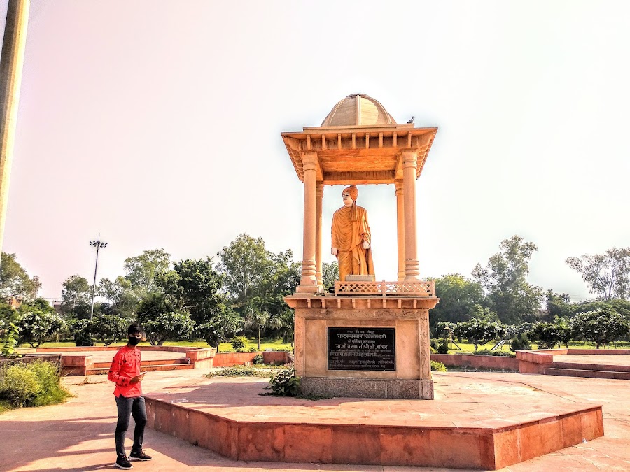 Suraj Kund Park - Photo 3