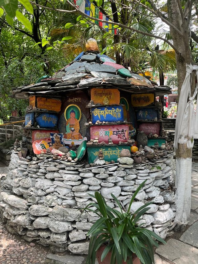 Norbulingka Institute - Photo 2