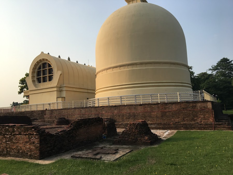 Myanmar Temple - Photo 4
