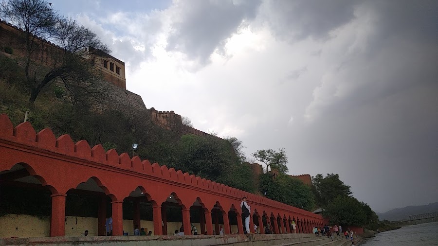 Akhnoor Fort - Photo 3