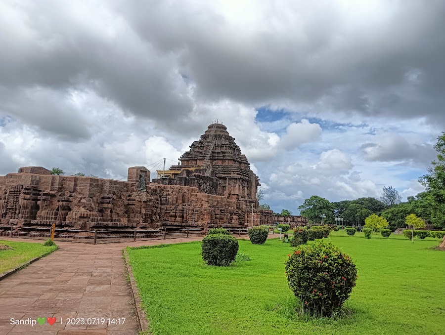 Konark Sun Temple - Photo 4
