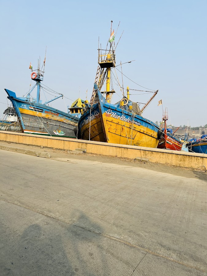 Moti Daman Jetty Garden