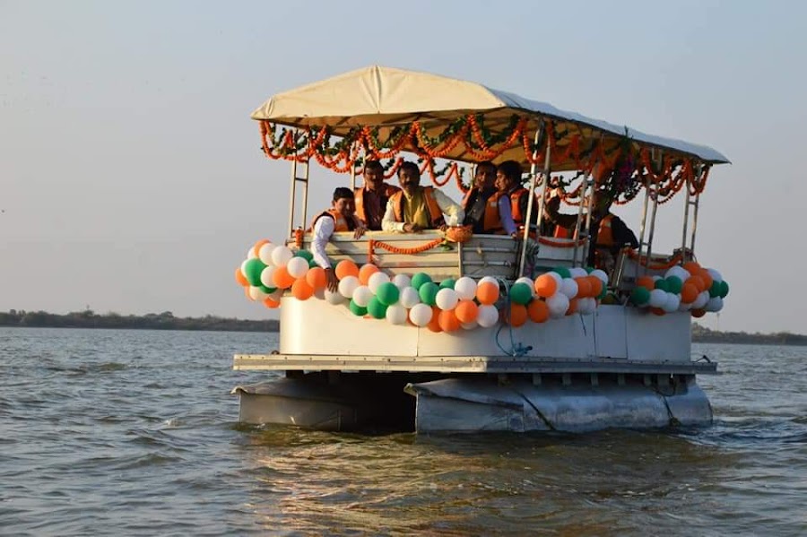 Lal Pari Lake - Photo 4