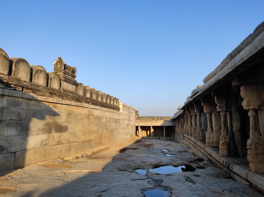 Lepakshi Temple Complex - Photo 3