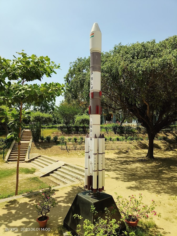 Jawahar Planetarium - Photo 4