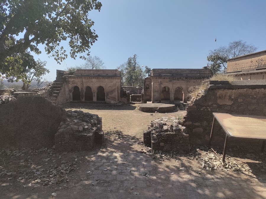 Dauji Ki Haveli - Photo 4