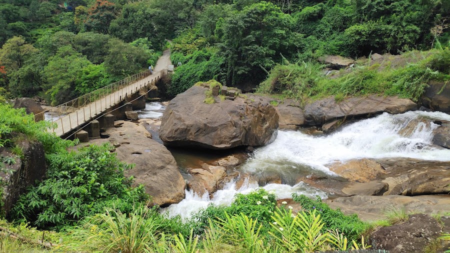 Attukad Waterfalls - Photo 3