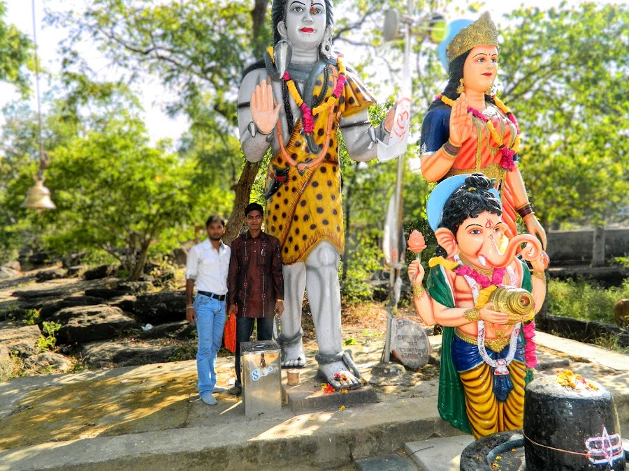 Siyadevi Temple - Photo 4