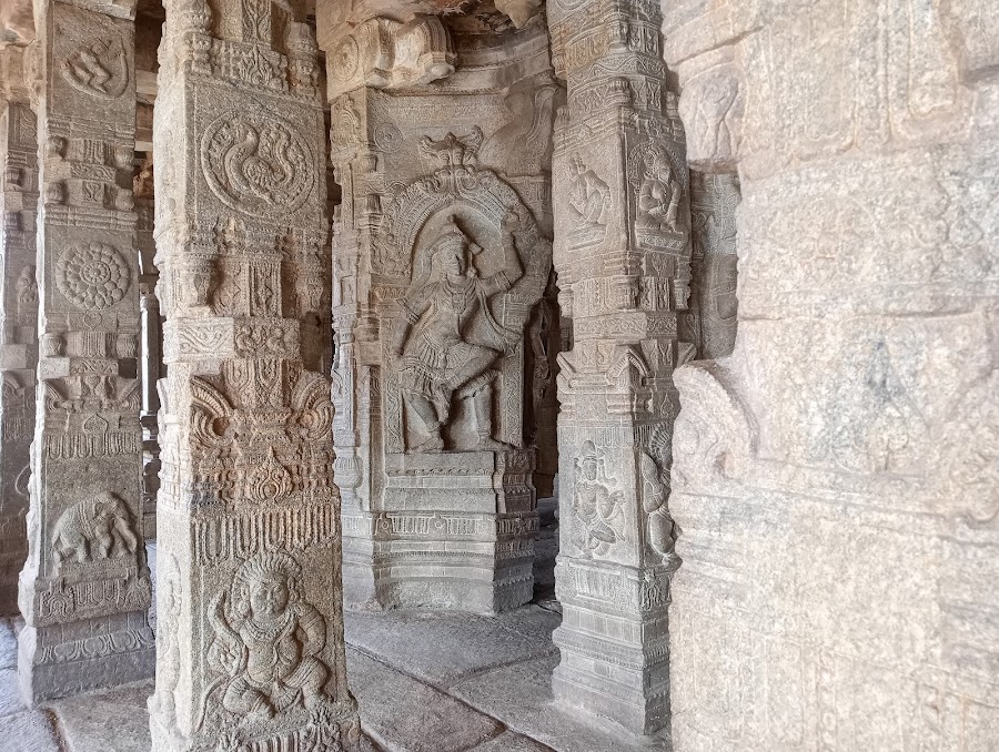 Hanging Pillar - Photo 3