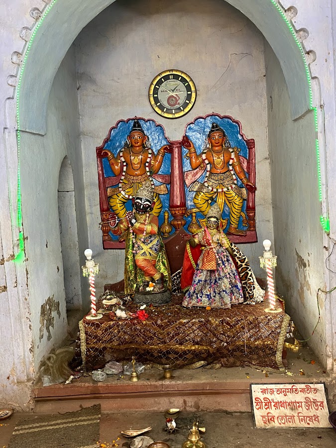 Radhashyam Temple - Photo 4