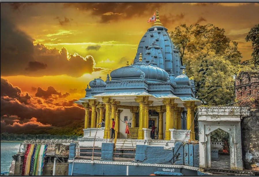 Kashi Vishwanath Temple - Photo 2