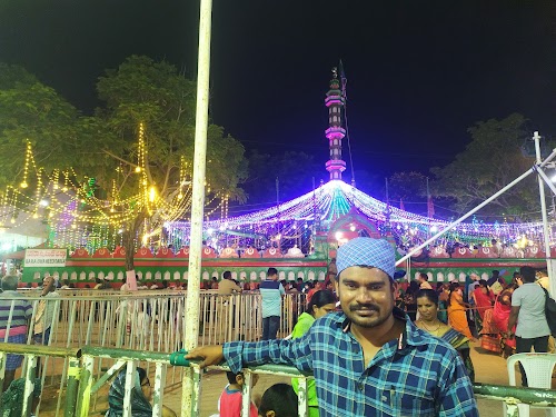 Barah Shaheed Dargah - Photo 2