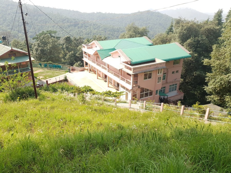 Mayawati Ashram - Photo 5
