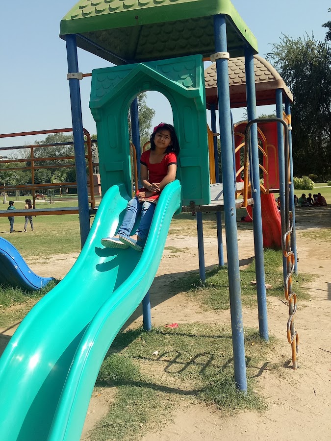 Town Park - Photo 2