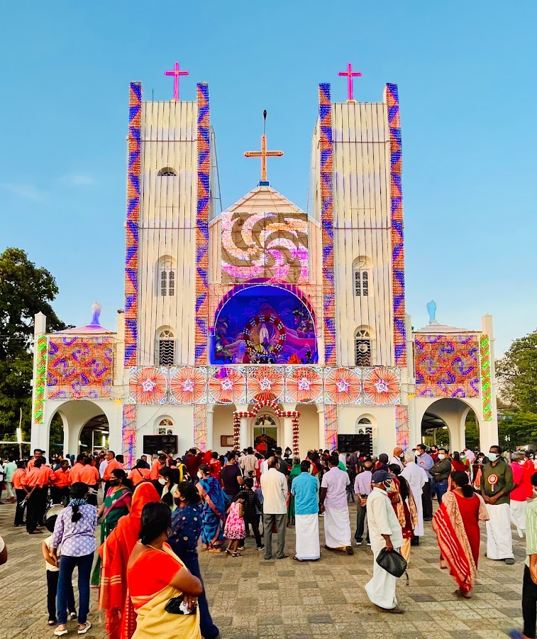 Lourde Matha Church Pallikunnu - Photo 2