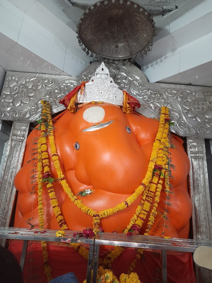 Adasa Ganpati Temple - Photo 2