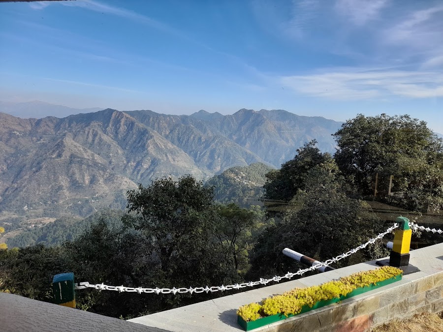 Garhwali Mess - Photo 4