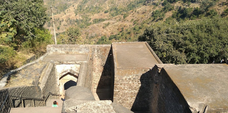 Nilkanth Palace - Photo 4