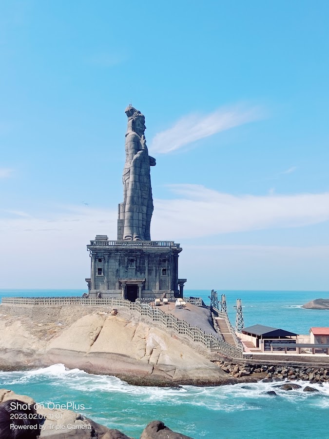 Thiruvalluvar Statue - Photo 2