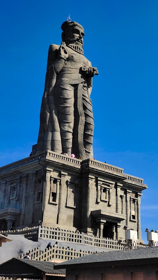 Thiruvalluvar Statue - Photo 3