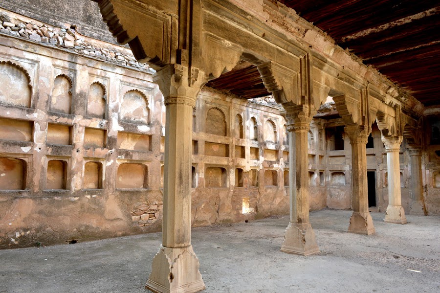 Birbal ka Chatta - Photo 2