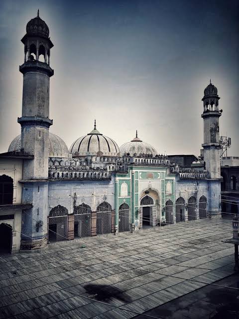 Shahi Jama Masjid - Photo 3