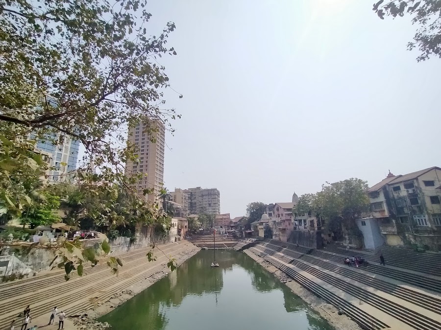 Shri Walkeshwar Temple - Photo 3