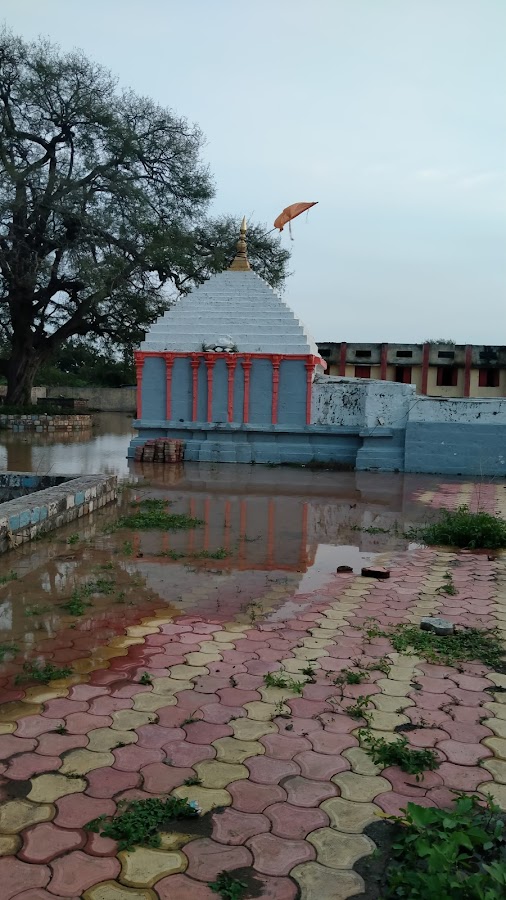 Ajnashankar Temple - Photo 2