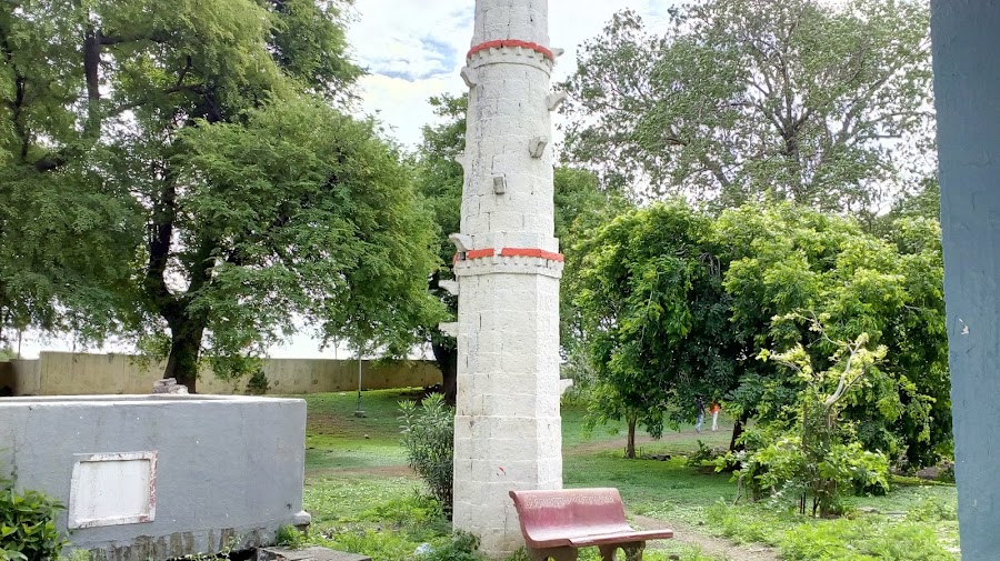 Ajnashankar Temple - Photo 4