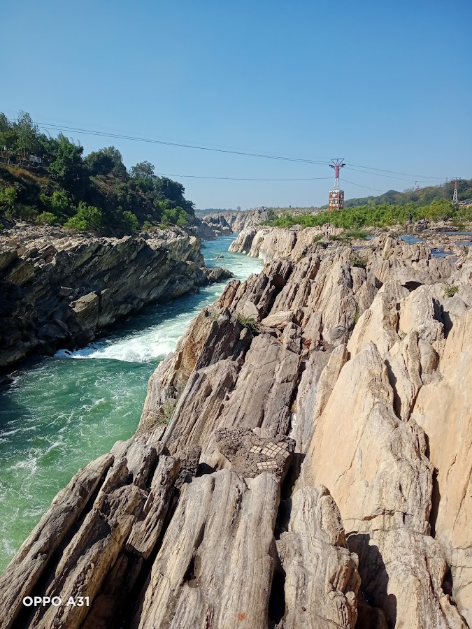 Dhuandhar Falls - Photo 2