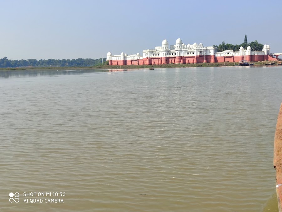 Neermahal Palace - Photo 4