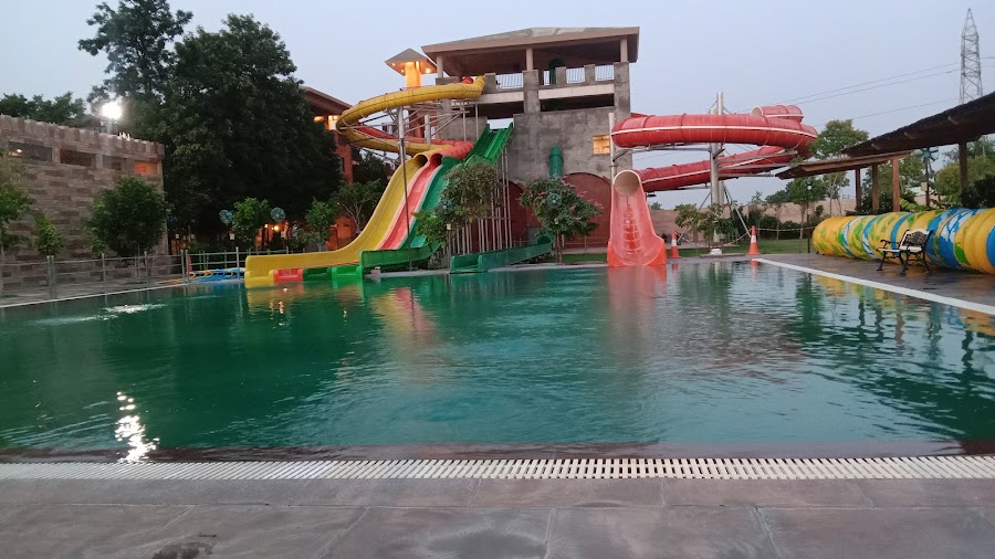 Wonderland Theme Park