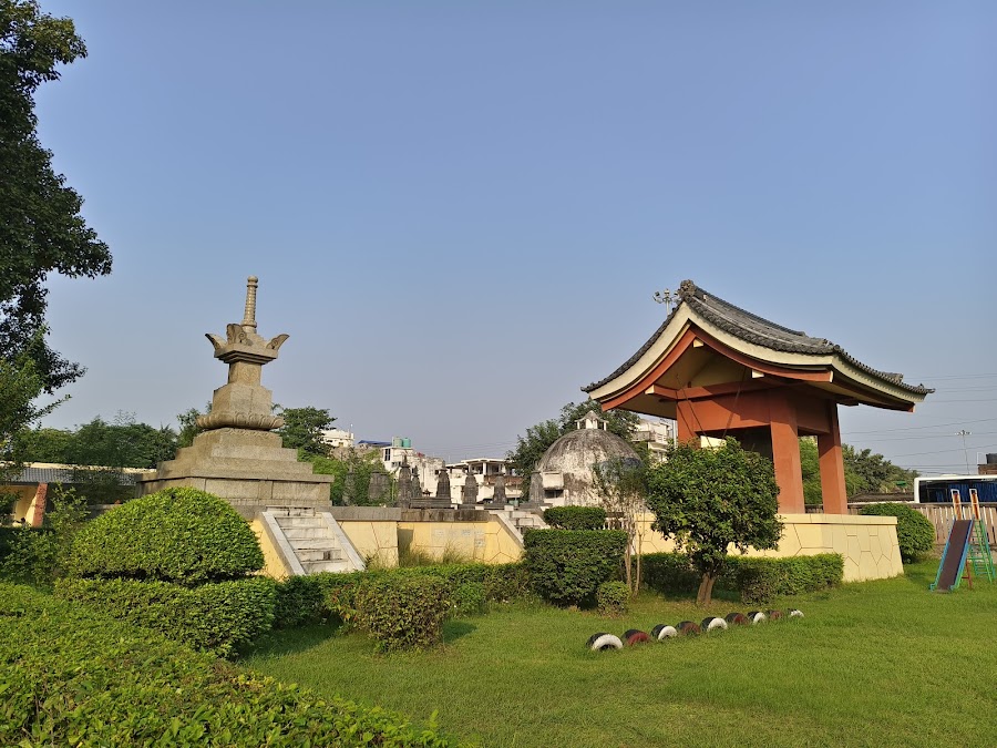 Japanese Temple - Photo 3