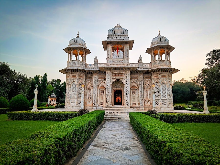 Shivpuri Chhatri - Photo 2