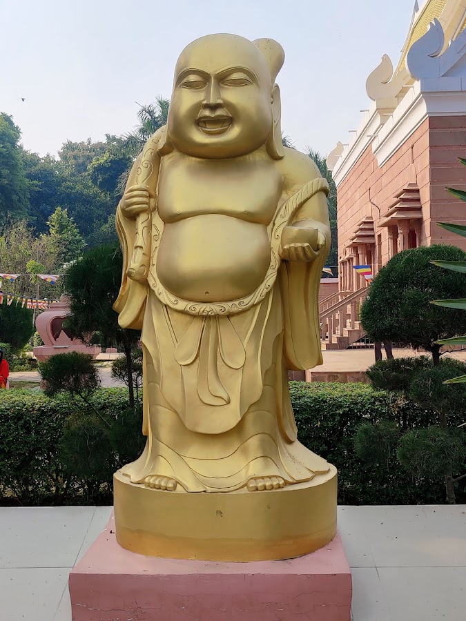 Thai Temple - Photo 2