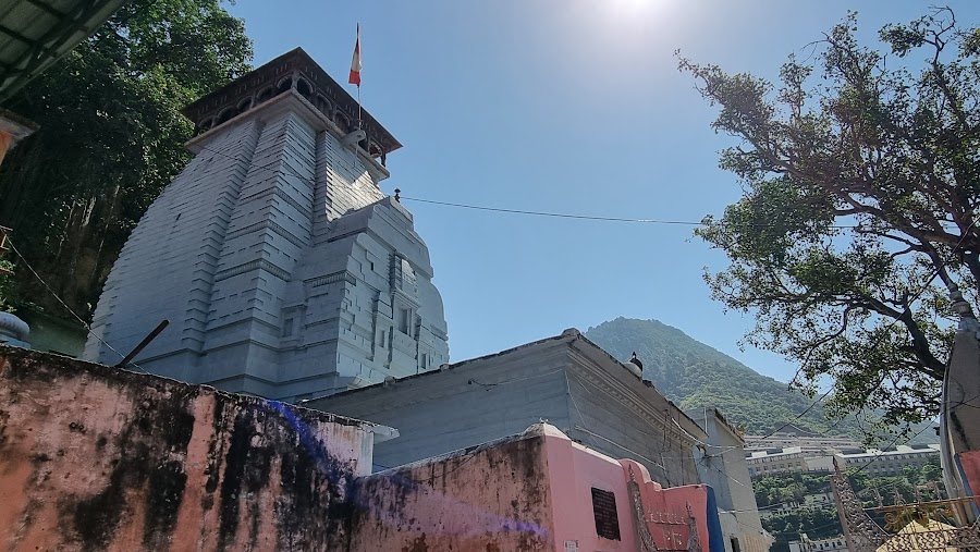 Raghunathji Temple - Photo 5