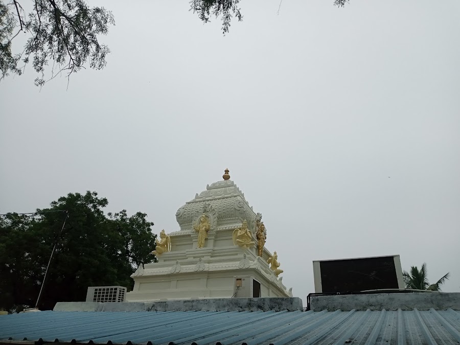 Sri Venkateswara Swamy Temple, Devuni Kadapa - Photo 3