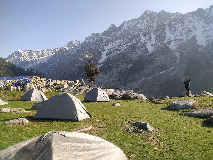 Laka Glacier - Photo 3