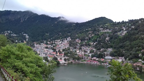 Nainital - Photo 2