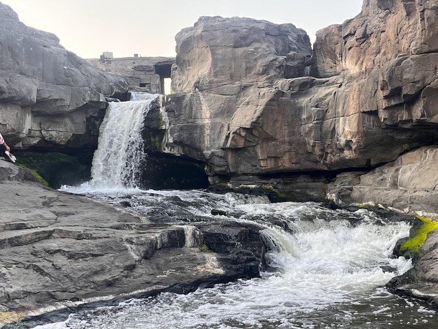 Someshwar Waterfall - Photo 2