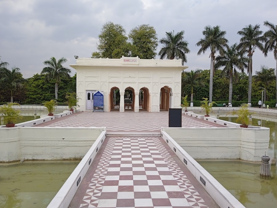 Pinjore Garden - Photo 2