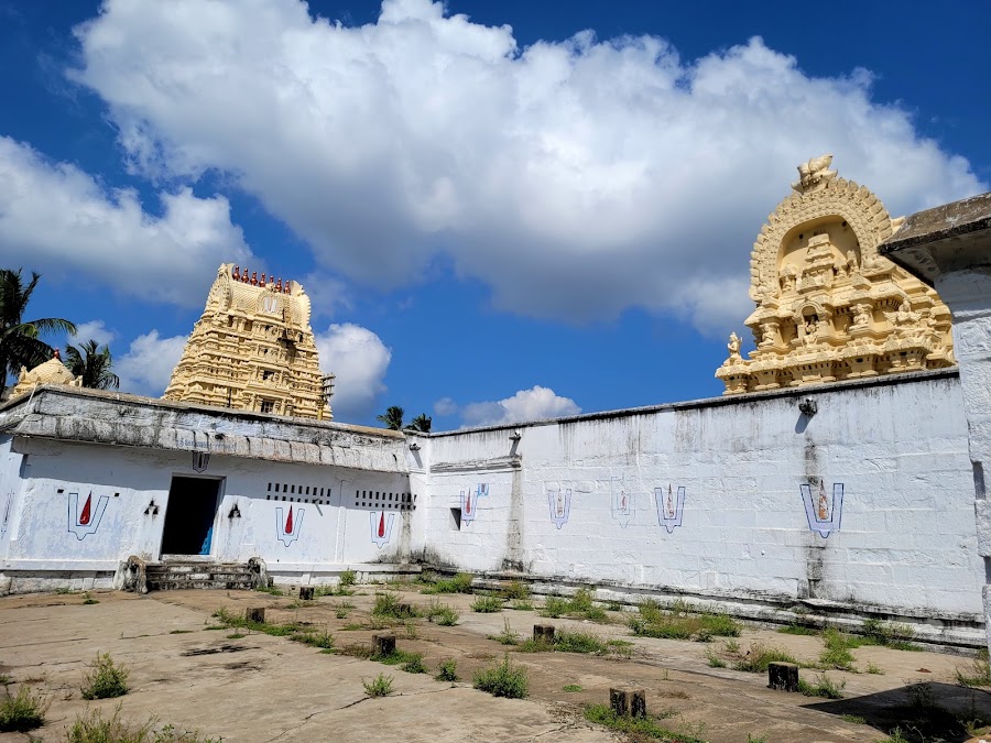 Sri Yathothkari Perumal Temple - Photo 2